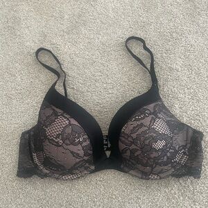 Victoria's Secret Black and Pink Lace Bra Biofit Demi Uplift